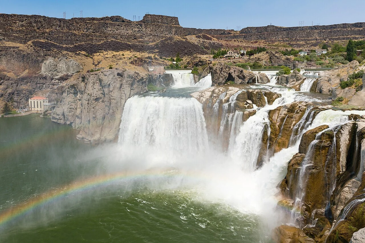 Shoshone Falls flowing into the Snake River canyon in Idaho